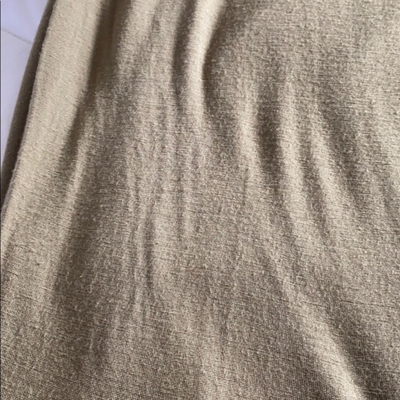 Venus fitted asymmetrical pencil skirt - Picture 6 of 8